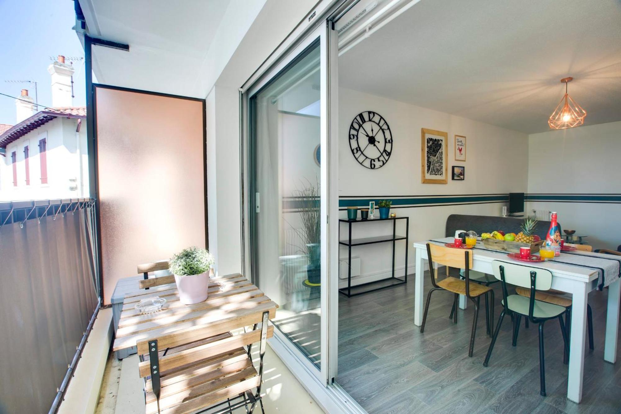 Appartement Du Rocher - 3 Etoiles - Welkeys Biarritz Exterior photo
